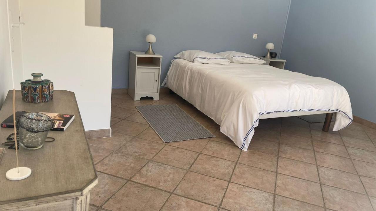 Maison D'Hotes Le Boulou Сен Сир сюр Мер Екстериор снимка
